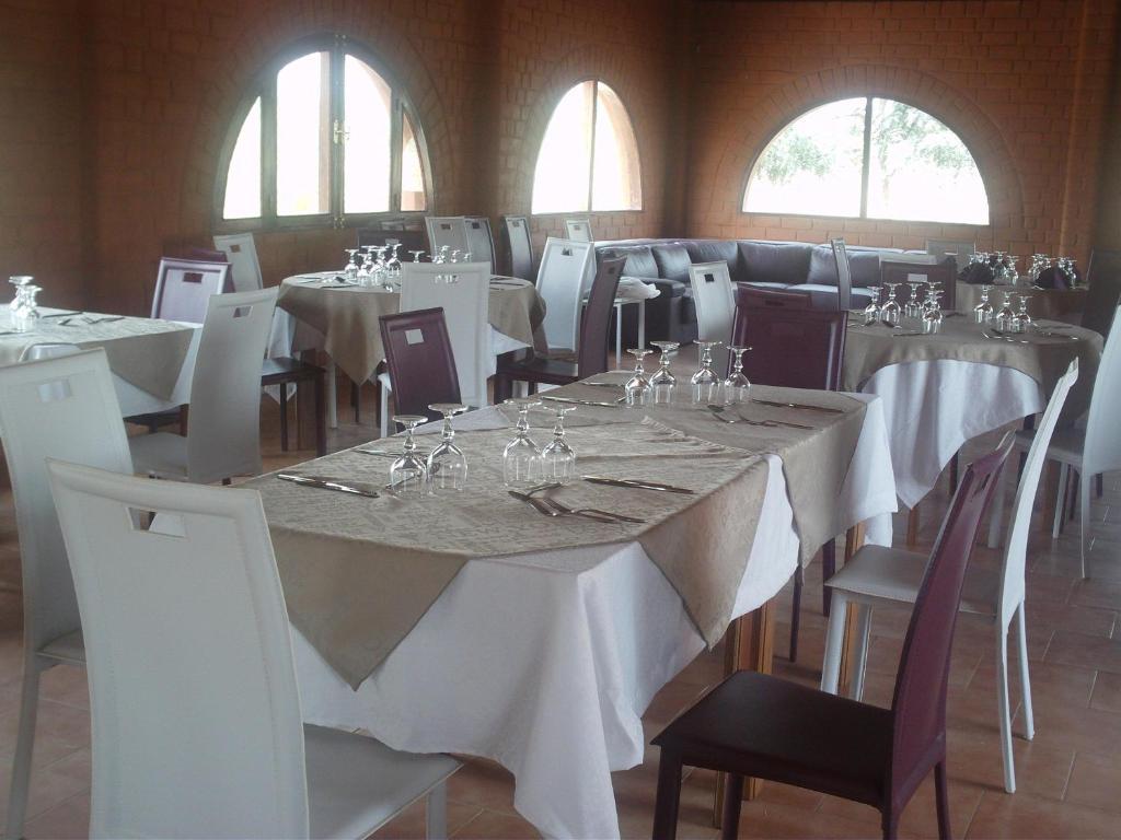 Baobab Lodge Fadial Buitenkant foto