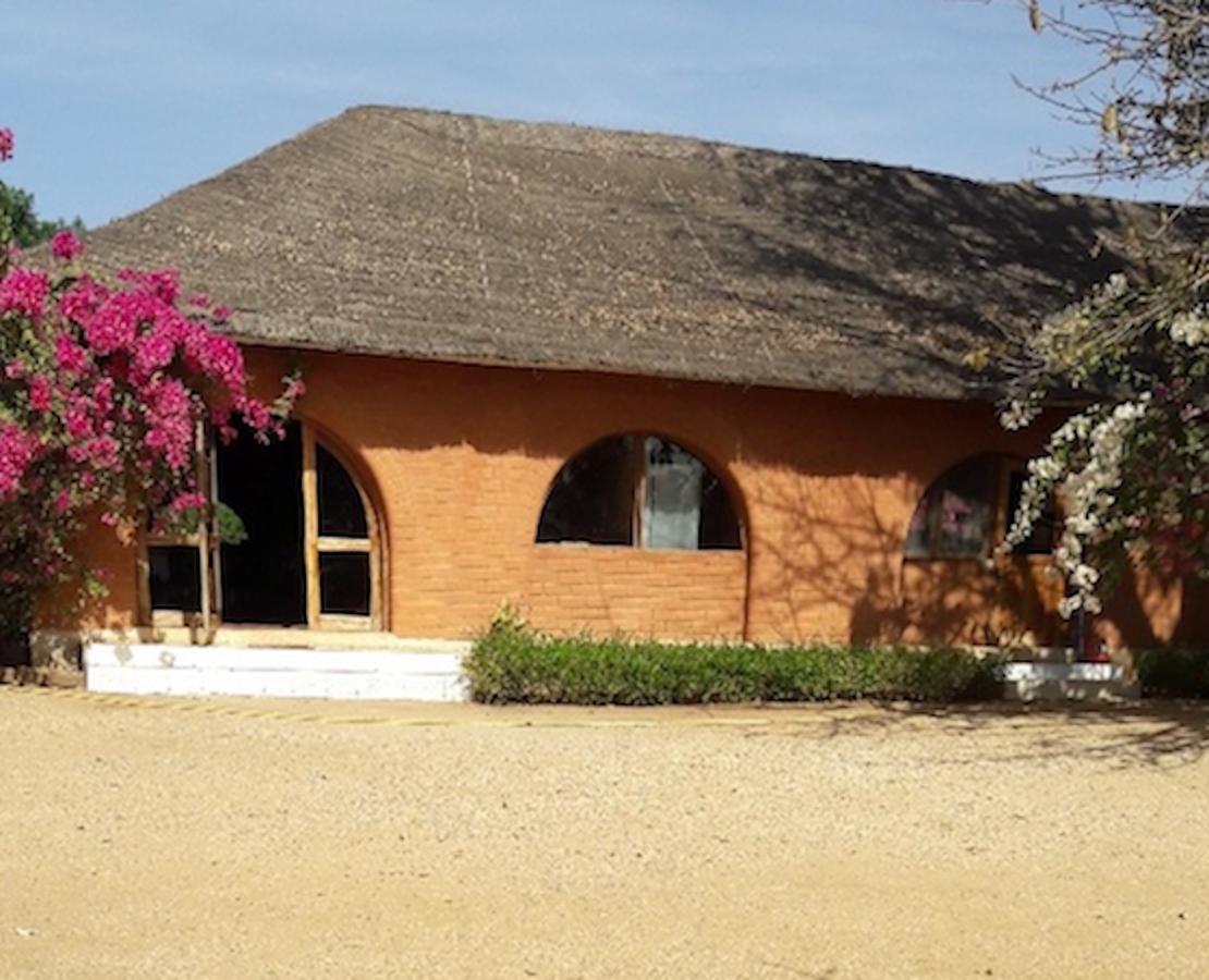 Baobab Lodge Fadial Buitenkant foto